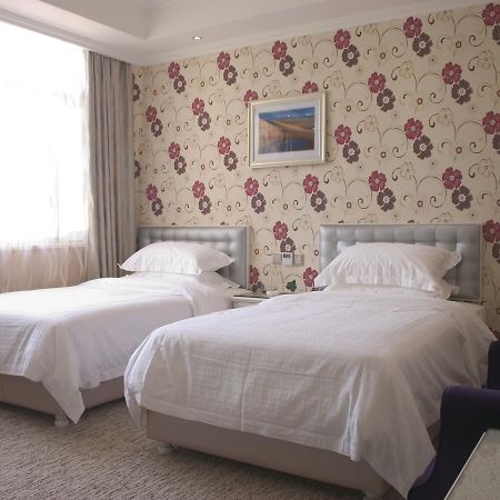 Xinyijia City Hotel Urumçi Dış mekan fotoğraf